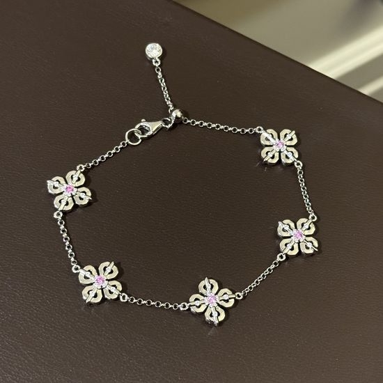 Van Cleef & Arpels VCA Reversible Four Leaf Clover Bracelet