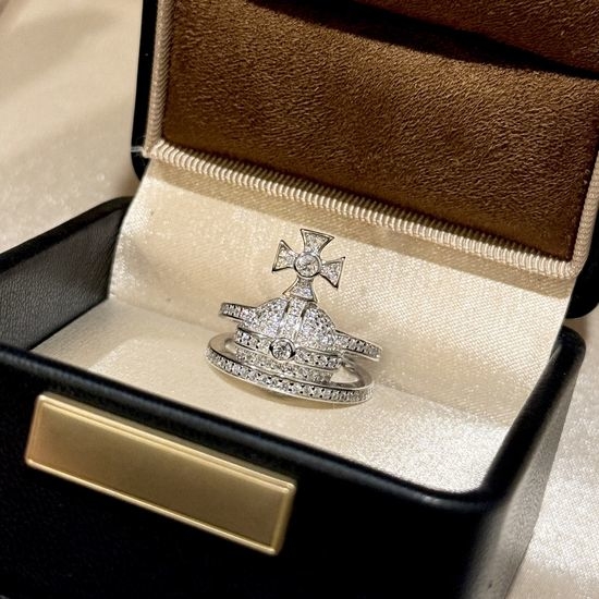 Vivienne Westhood Double Row Diamond Planet Ring