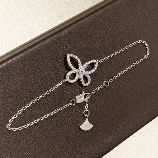 Graff Butterfly Hollow Out Diamond Bracelet