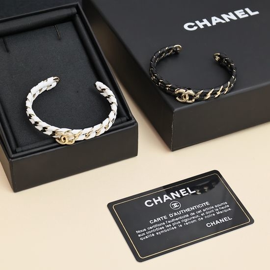 Chanel Sheepskin Chain Bracelet Elegant Accessory