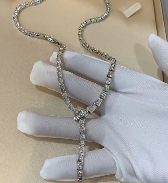 Bottega Veneta BV Luxury Diamond Snake Necklace