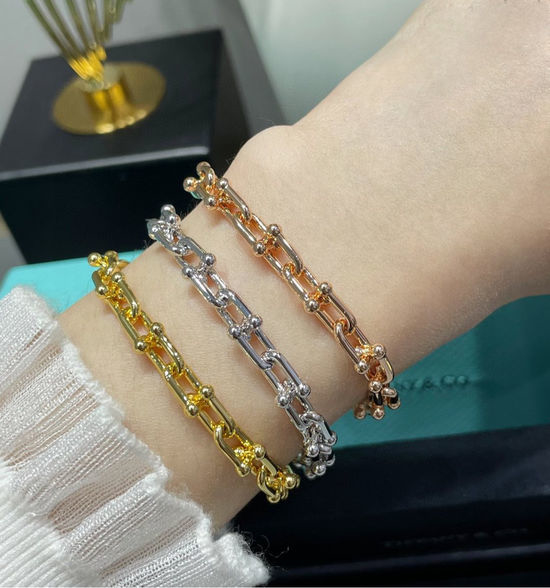 Tiffany & Co. Interwoven Thick Chain Bracelet