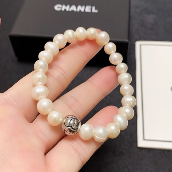 Chanel Irregular Freshwater Pearl Stretch Bracelet