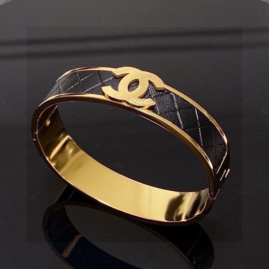 Chanel Minimalist Leather Vintage Style Bangle