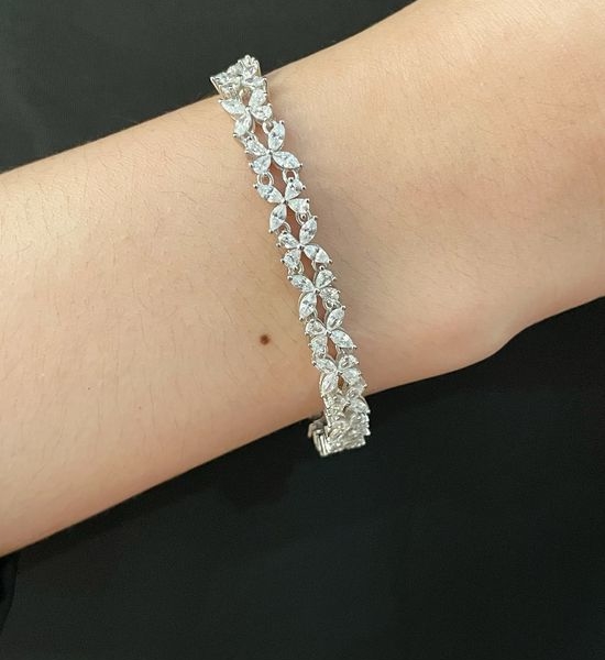 Graff Gold Butterfly Diamond Bracelet
