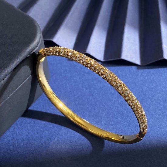 Swarovski Half Diamond Half Smooth Bangle