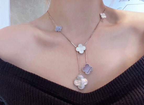 Van Cleef & Arpels VCA Six Flower Tassel Necklace Natural Stone Classic Jewelry