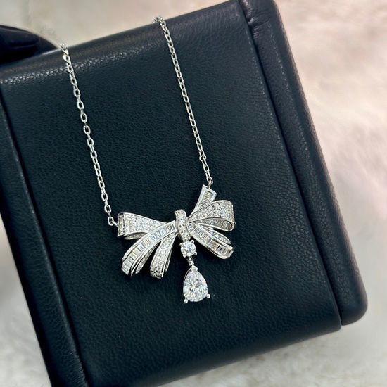 Graff Bow Knot Rhinestone Elegant Necklace