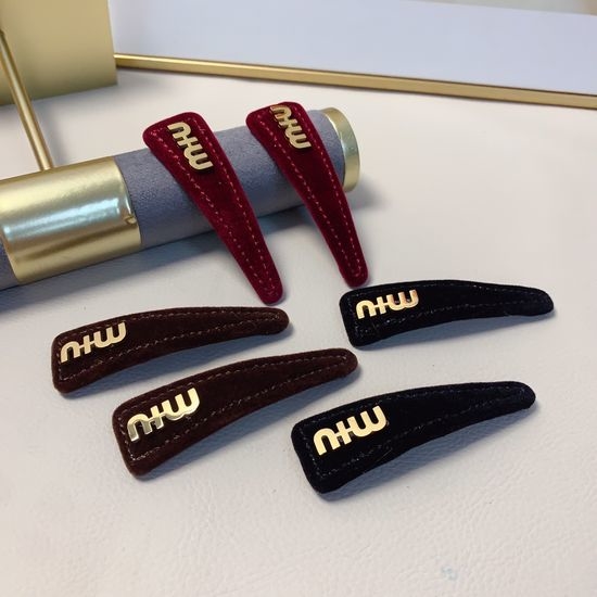Miu Miu Velvet Titanium Steel Hair Clips