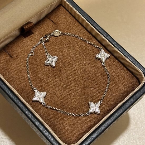 Van Cleef & Arpels VCA Clover Frosted 925 Silver Bracelet