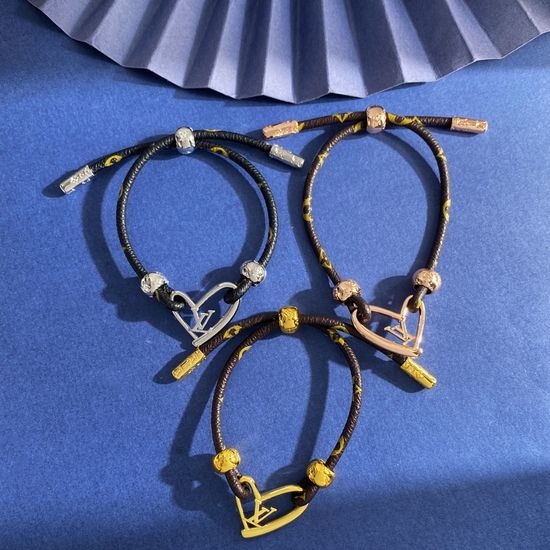 Louis Vuitton LV Hollow Heart Pattern Leather Bracelet