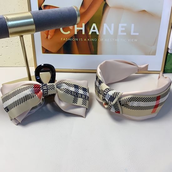 Burberry Satin Plaid Hair Hoop Elegant Classic Headwear
