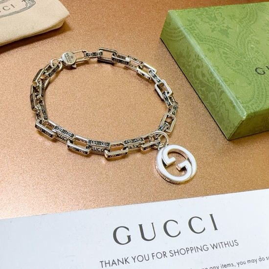 Gucci Delicate Versatile Everyday Bracelet