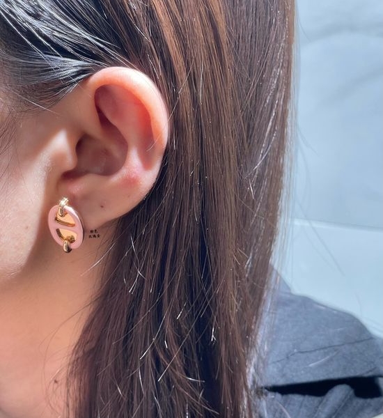 Hermes Pink Classic Exquisite Earrings
