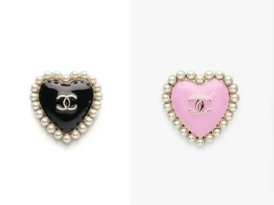 Chanel Heart Shape Pearl Decorative Brooch