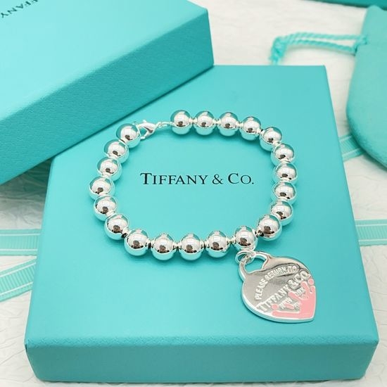 Tiffany & Co. Pearl Heart Silver Bracelet