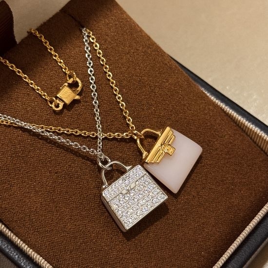 Hermes Pink Chalcedony Bag Shape Reversible Necklace