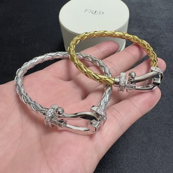 Fred Classic Leather Bracelet With Shiny Buckle