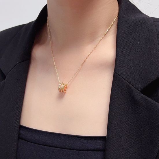 Fred Full Diamond Pendant Necklace Versatile Jewelry