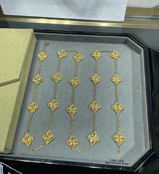 Van Cleef & Arpels VCA Laser Cut Pattern Necklace Silver Plated