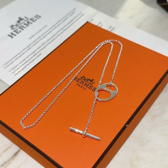 Hermes Enamel Pig Nose Chain Necklace