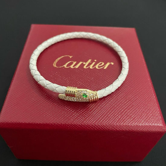 Cartier Diamond Inlaid Classic Bracelet Elegant Style