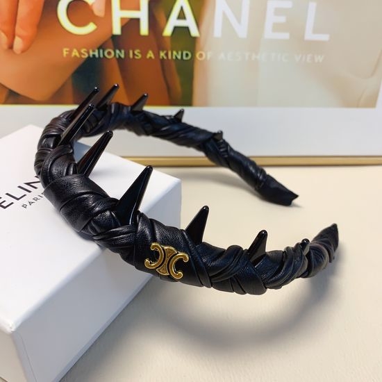 Celine Narrow Leather Hair Hoop Premium Casual