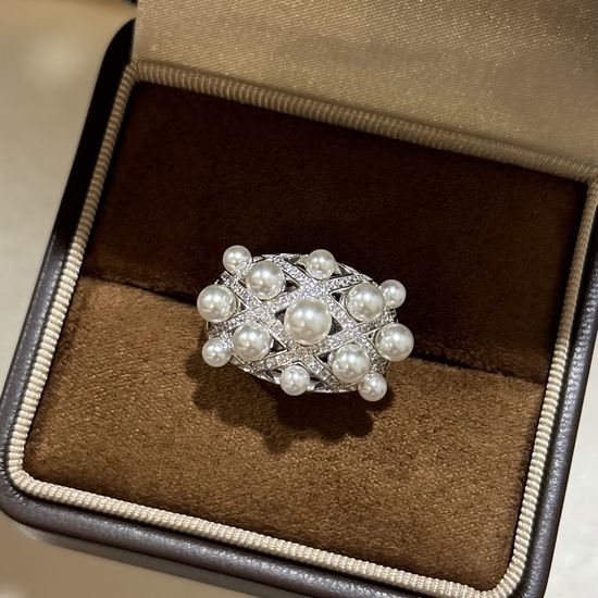 Chanel Luxury Diamond Pearl Ring