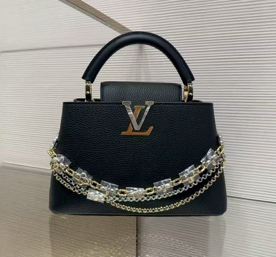 Louis Vuitton LV Monogram Pattern Bag Chain Keychain