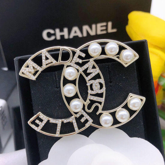 Chanel Hollow Letter Crystal Double C Brooch