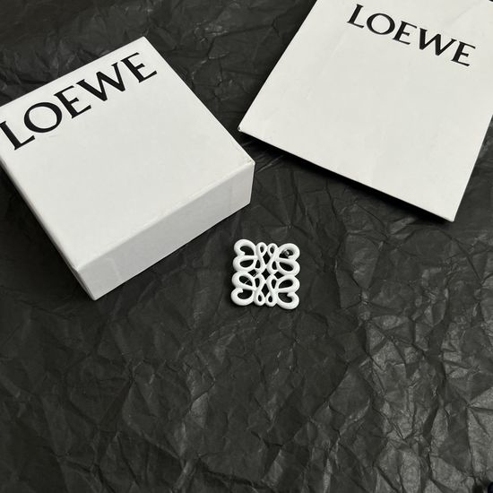 Loewe Classic Versatile Daily Brooch