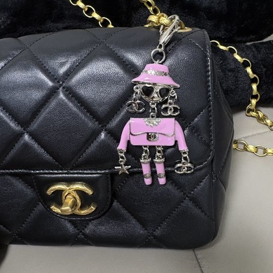 Chanel Cute Robot Shape Bag Charm Keychain