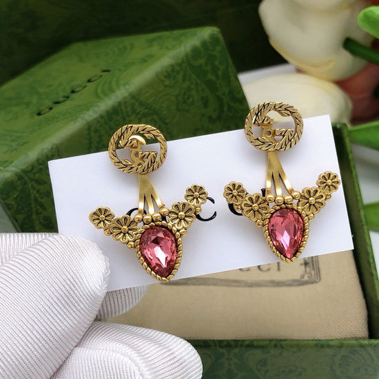 Gucci Pink Diamond Inlaid Exquisite Earrings Jewelry