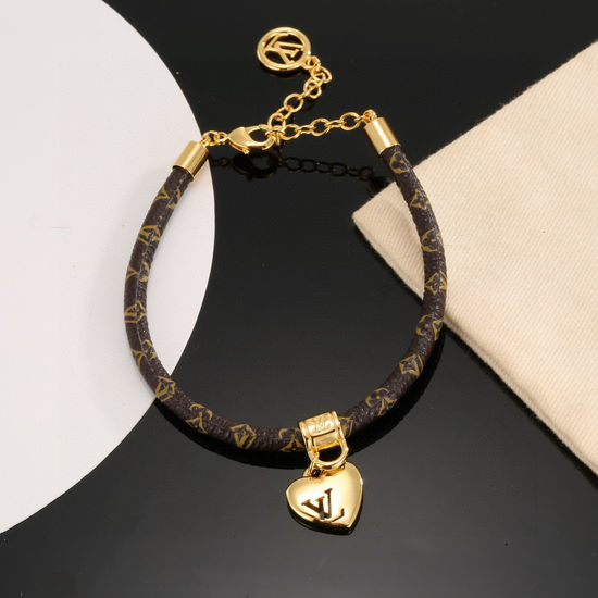 Louis Vuitton LV Reversible Wristband Leather Polished Finished