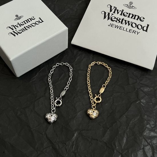 Vivienne Westhood Pearl Decorative Bracelet
