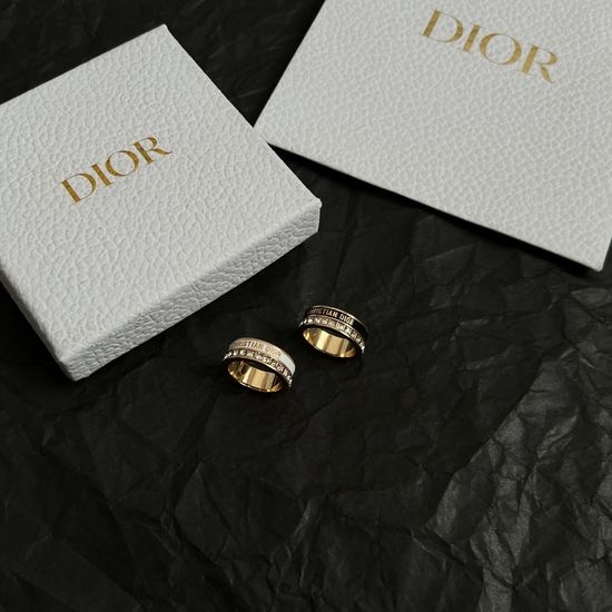 Christian Dior CD Vintage Classic Elegant Ring