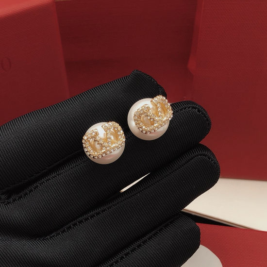 Valentino V-shaped Diamond Pearl Stud Earrings