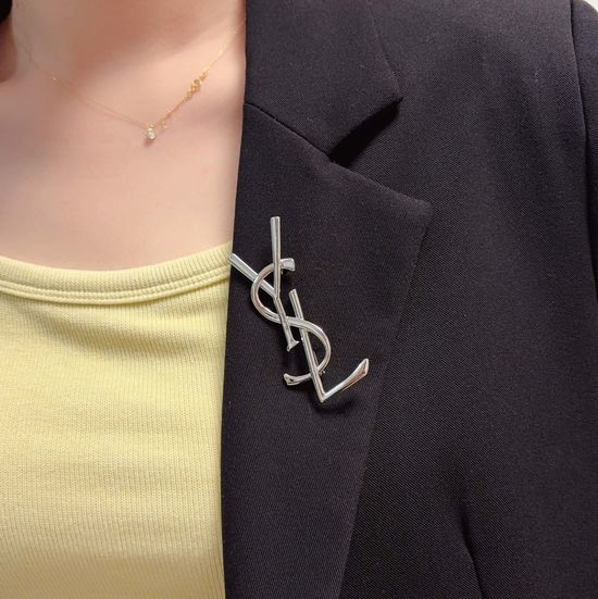 Yves Saint Laurent YSL Retro Silver Shiny Brooch Accessory