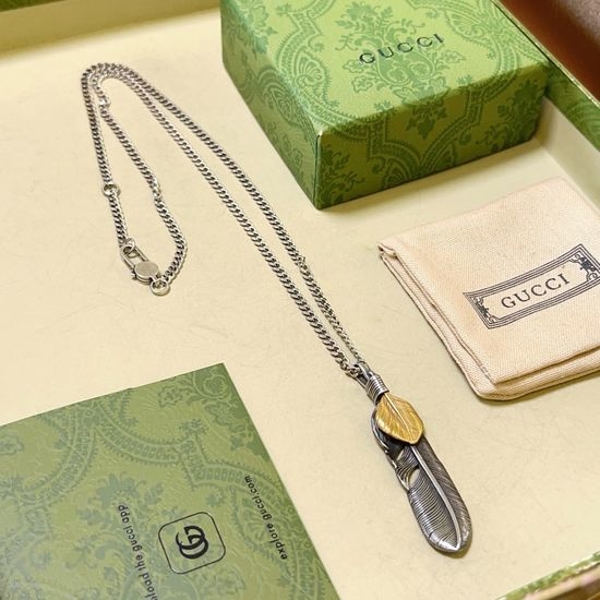 Gucci Feather Pendant Long Necklace
