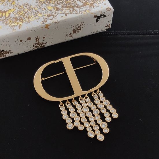 Christian Dior CD Polished CD Tassel Decorative Brooch
