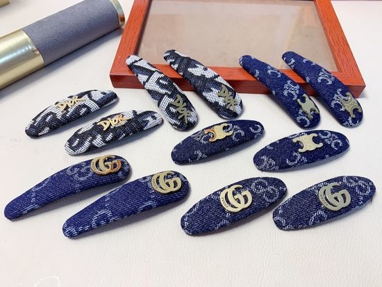 Christian Dior CD Titanium Steel Hair Clip Set