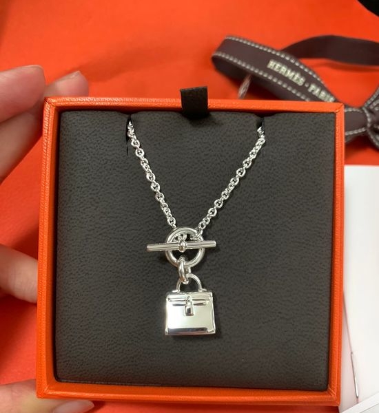 Hermes Bag Shape Pendant Silver Necklace