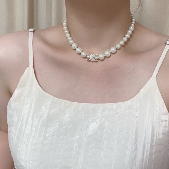 Celine Cutout Pattern Pearl Pendant Necklace