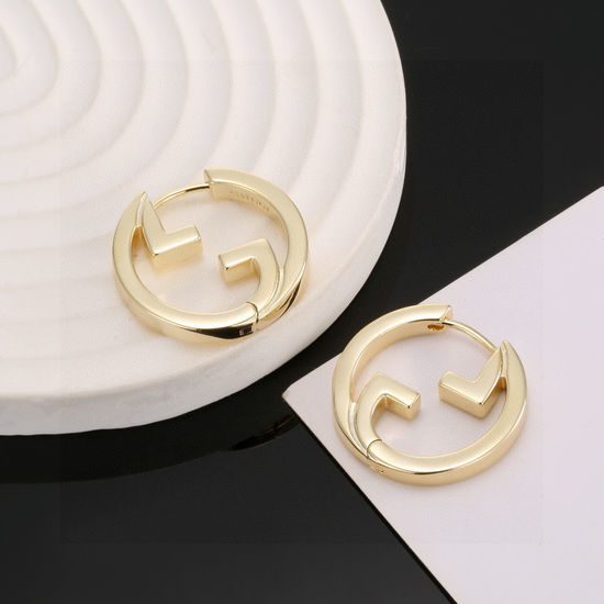Gucci Limited Edition Shiny Stud Earrings Premium Quality