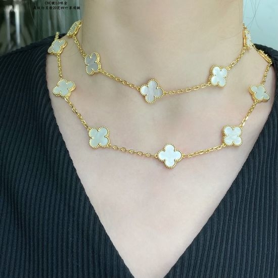 Van Cleef & Arpels VCA Mother of Pearl Floral Necklace