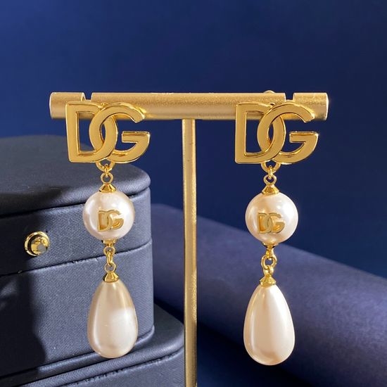 Dolce & Gabbana Pearl Pendant Drop Shaped Tassel Long Earrings