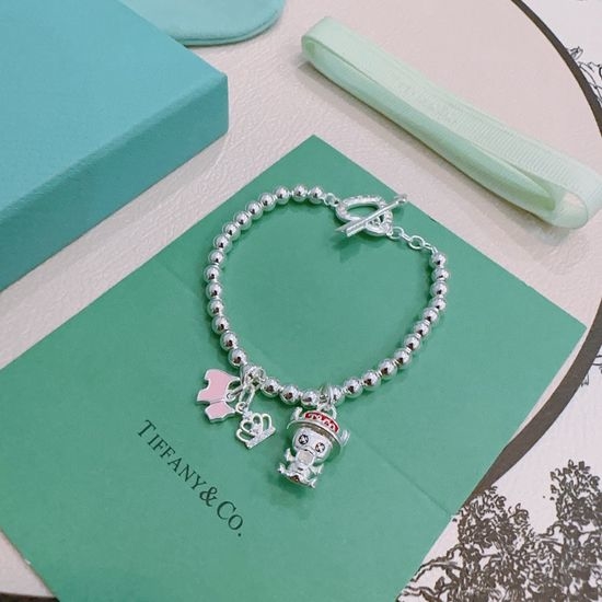 Tiffany & Co. Vintage Distressed Silver Bracelet For Daily Wear