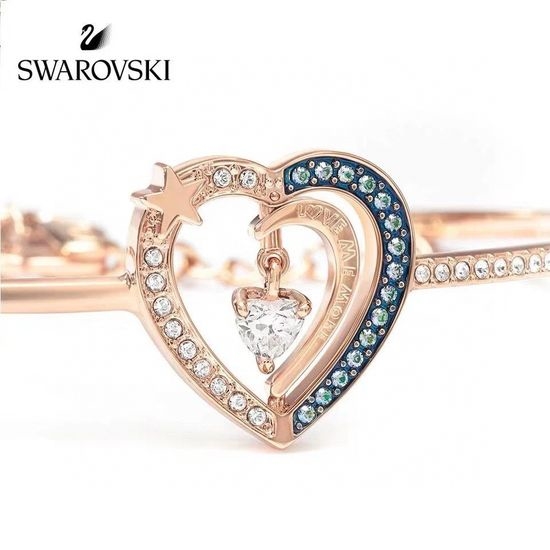 Swarovski Romantic Heart Shape Crystal Bangle
