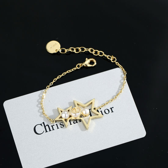 Christian Dior CD Elegant Adjustable Star Bracelet