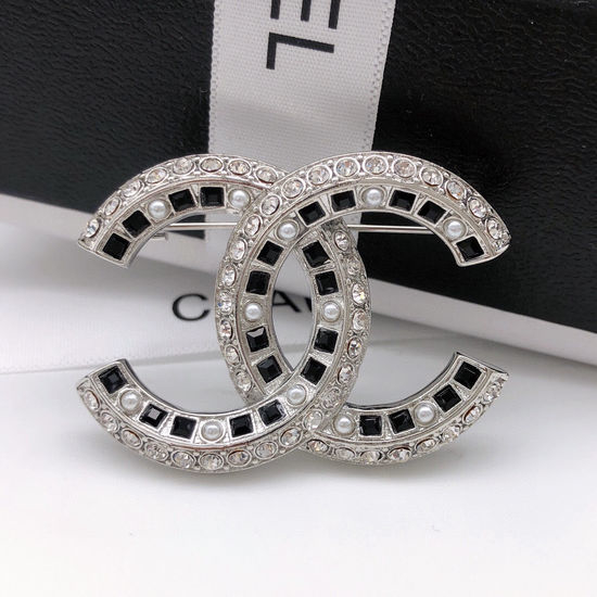 Chanel Full Diamond Pearl Brooch Premium Craft